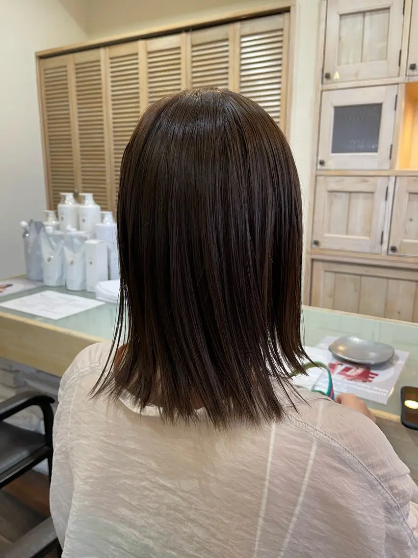 セミロング カット ヘアカラー トリートメント 梶原 真帆のヘアスタイル