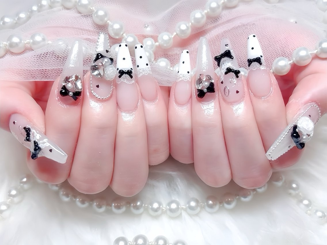 ネイル アニマル柄 べっ甲ネイル ボルドー ブラウン ドット ハンドネイル Rin Nail 新大久保店のネイルデザイン