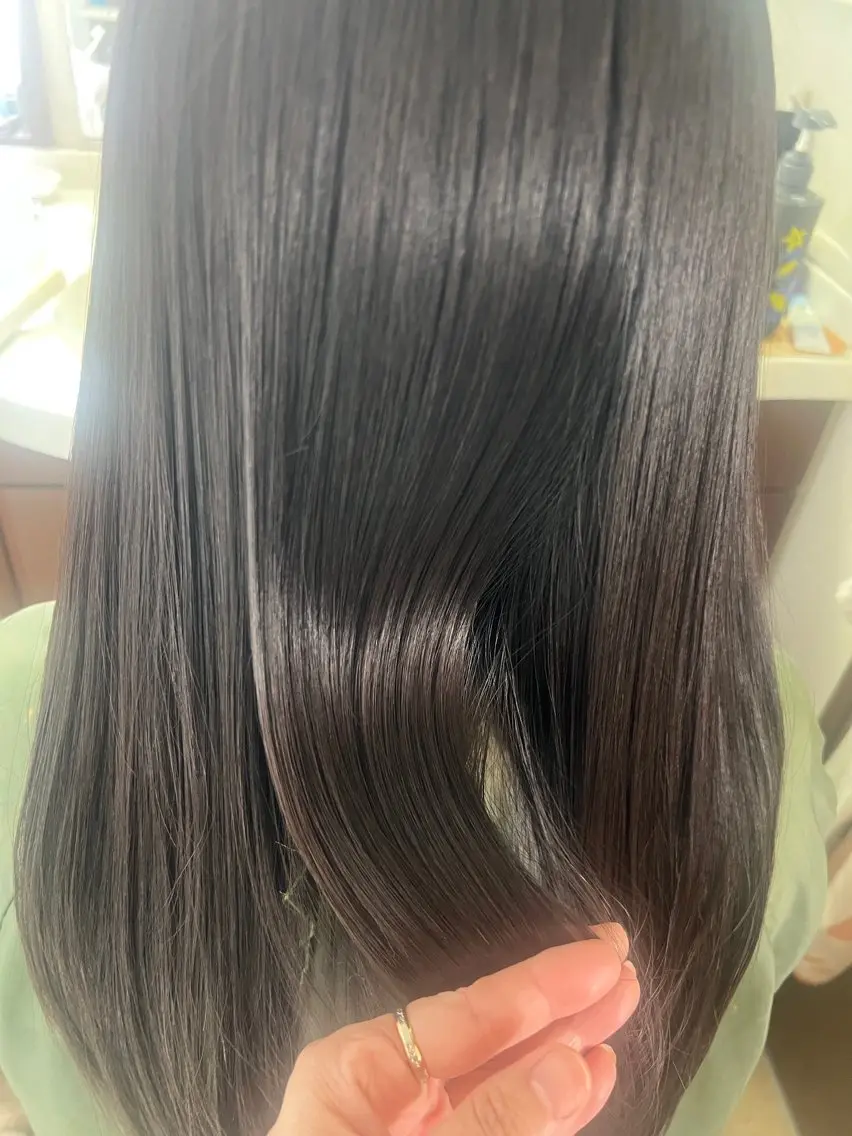 ロング 縮毛矯正 トリートメント 【南草津】髪質改善 ヘナカラー&縮毛矯正のヘアスタイル