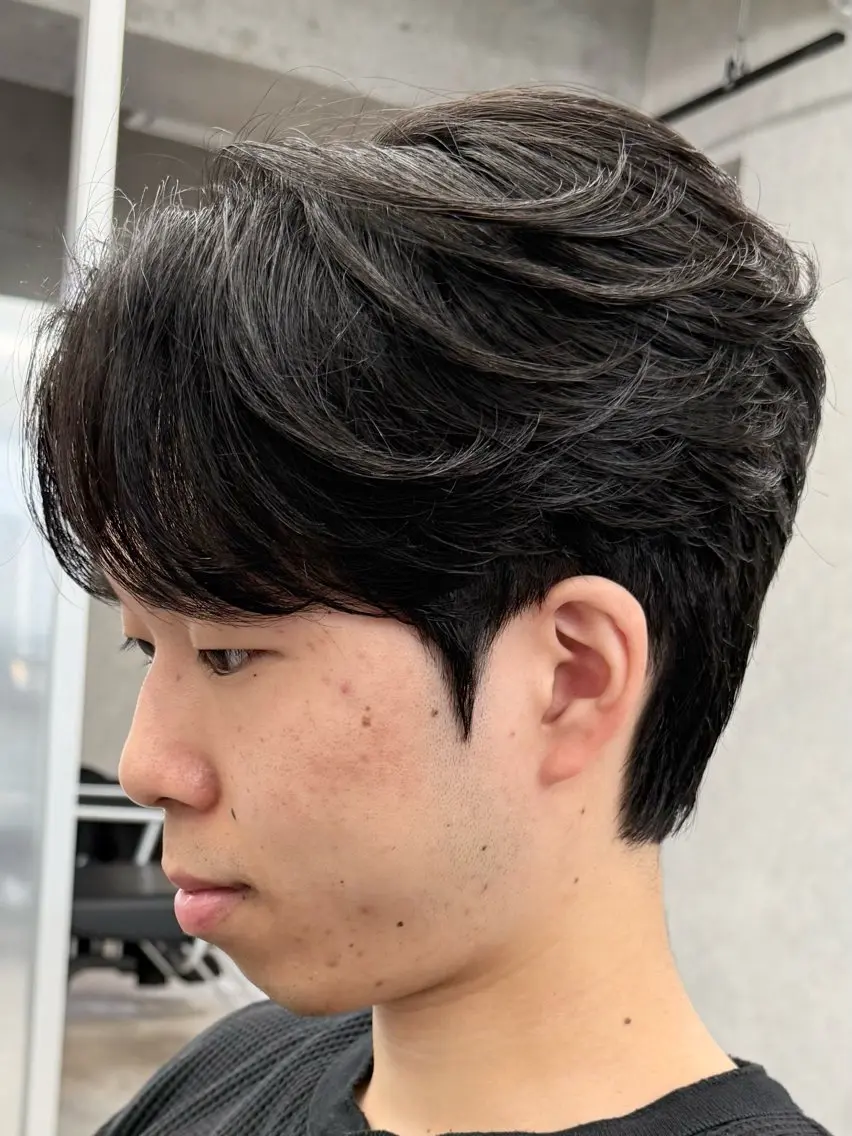 ショート パーマ メンズ カット パーマ 岩城 滉成のヘアスタイル