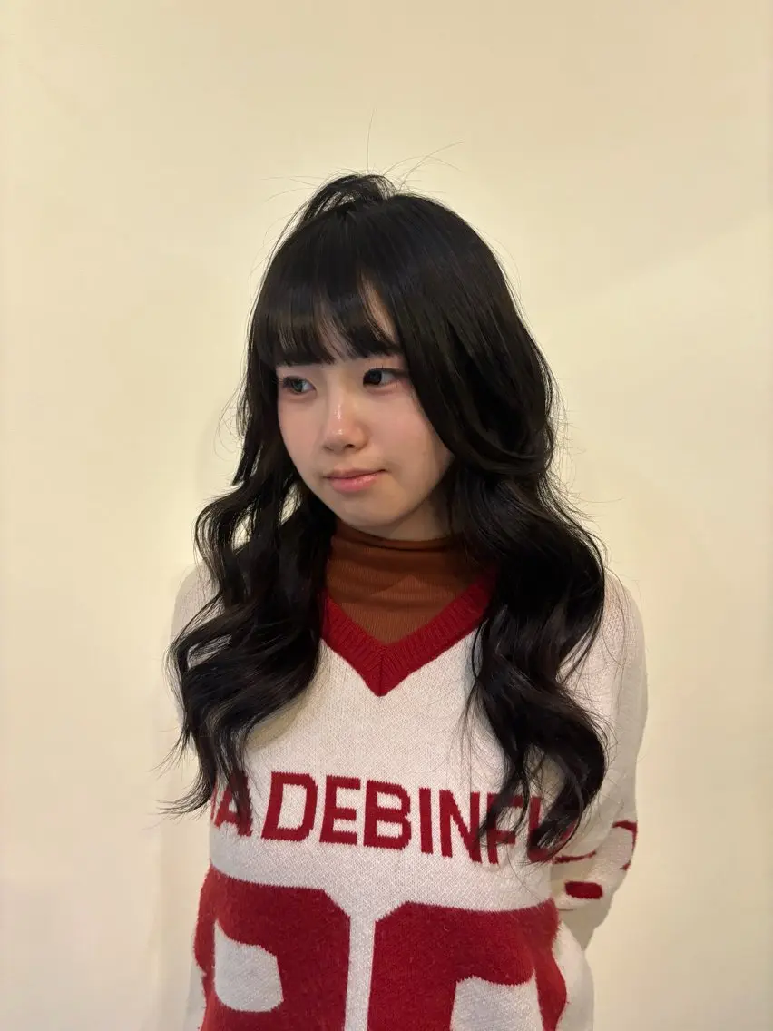 ロング ヘアアレンジ ケアブリーチ🥣 縮毛矯正Ryokoのヘアスタイル