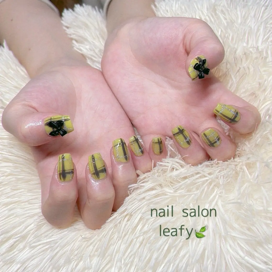 ネイル 持ち込み リボン ネイルサロン leafyのネイルデザイン