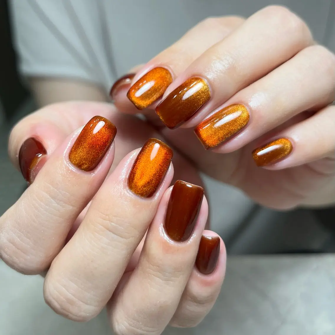 ネイル グリーン マグネットネイル vegh. nail／阿波座のネイルデザイン