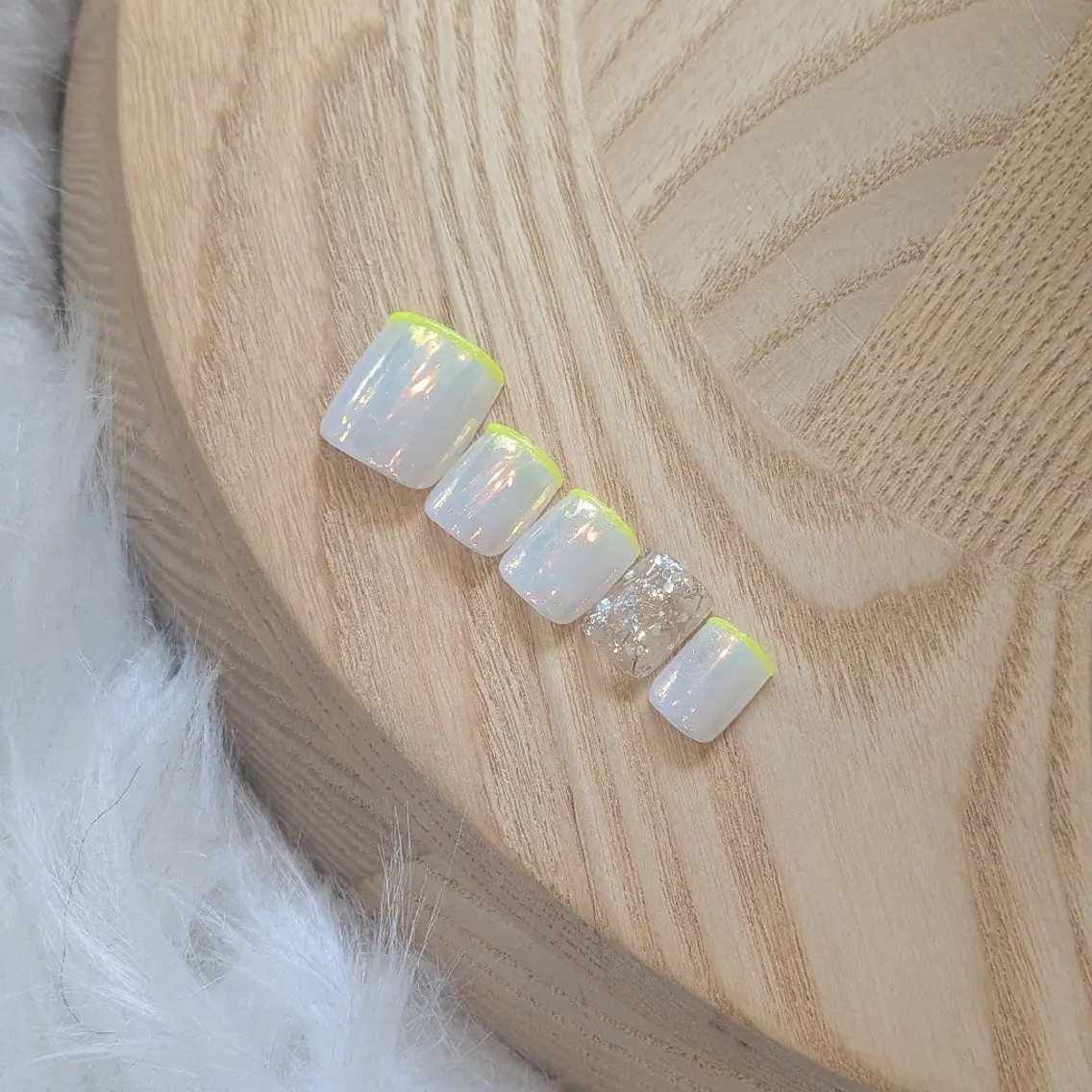 ネイル フットネイル miel nail mayaのネイルデザイン