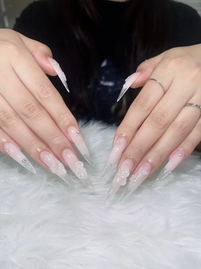 ネイル Sora Ruby Nailのネイルデザイン