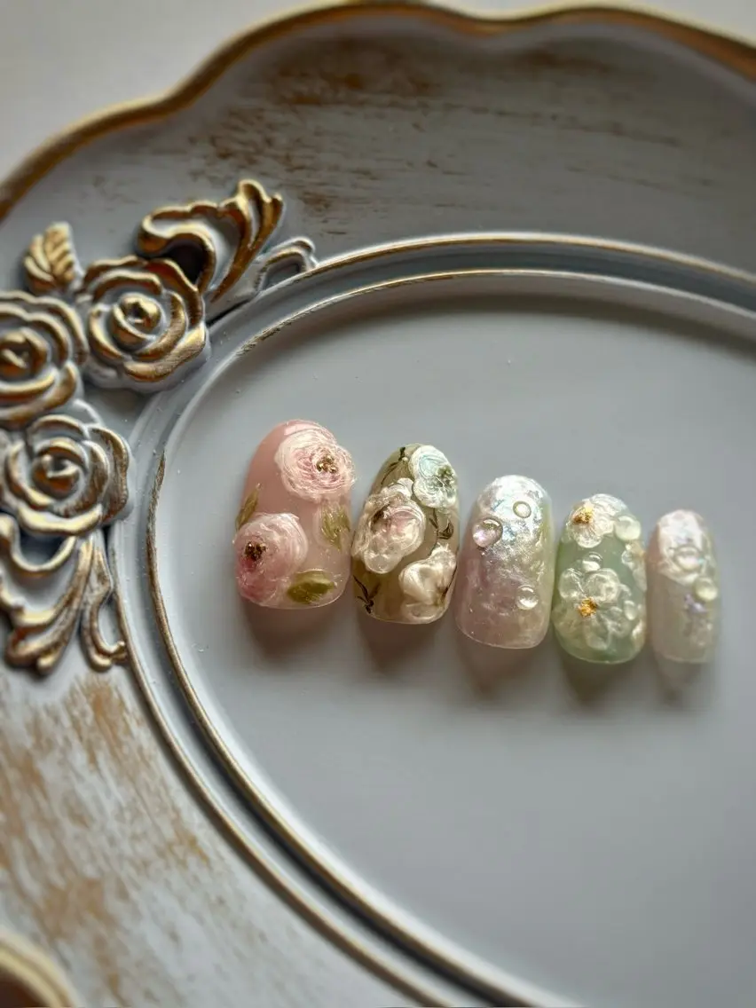 ネイル フラワーネイル FIORITURA Maikoのネイルデザイン
