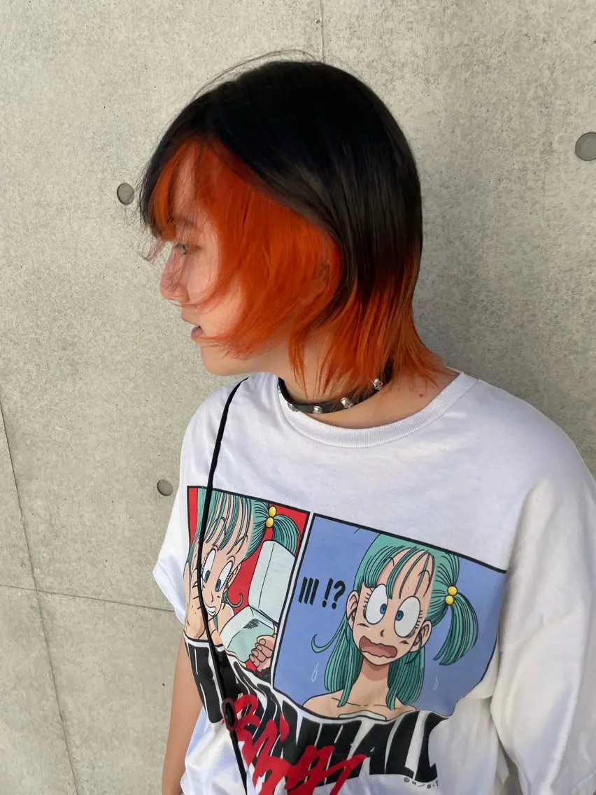 ミディアム カラー インナーカラー 推し ブリーチ 髪質改善のヘアスタイル
