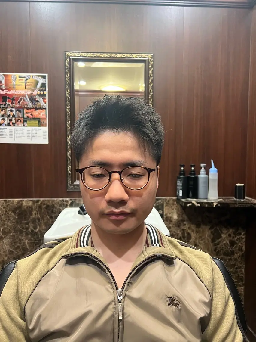 ショート 秋山 琳太のヘアスタイル