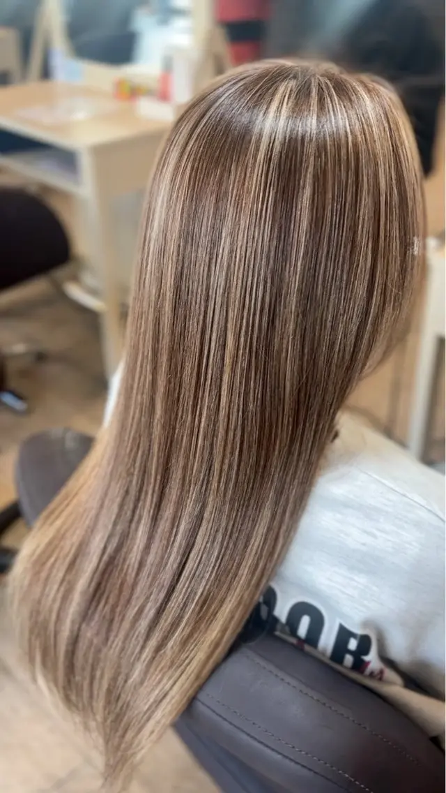 ロング bloom AMIのヘアスタイル