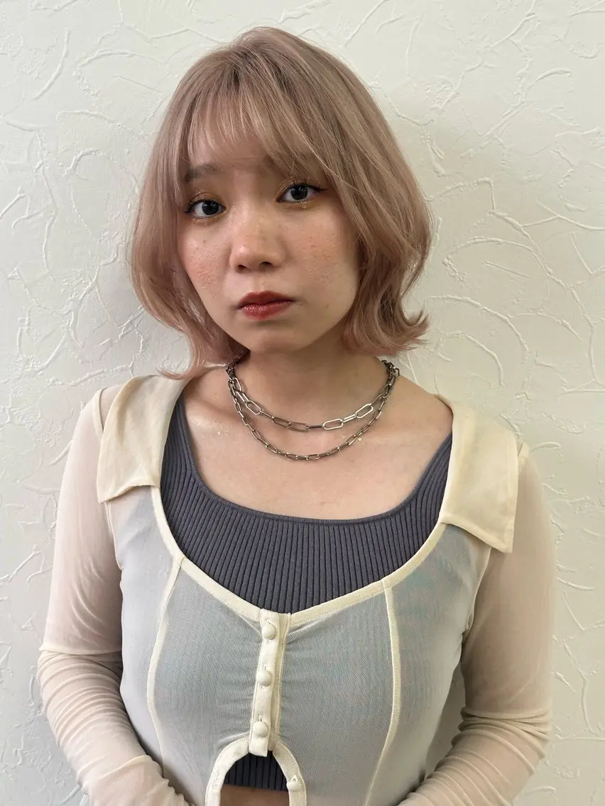ミディアム カット トリートメント 中嶋 夏美のヘアスタイル