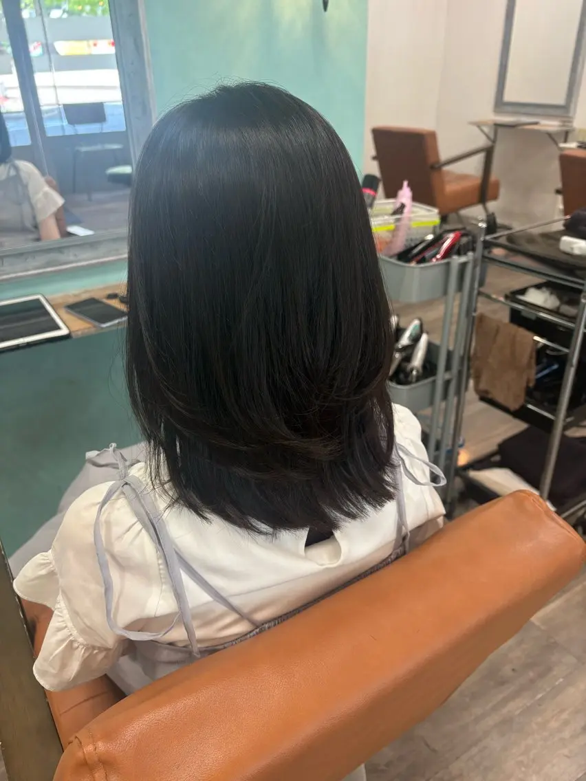 ミディアム ハッシュカット ERII /伏見 カットモデル募集中!のヘアスタイル