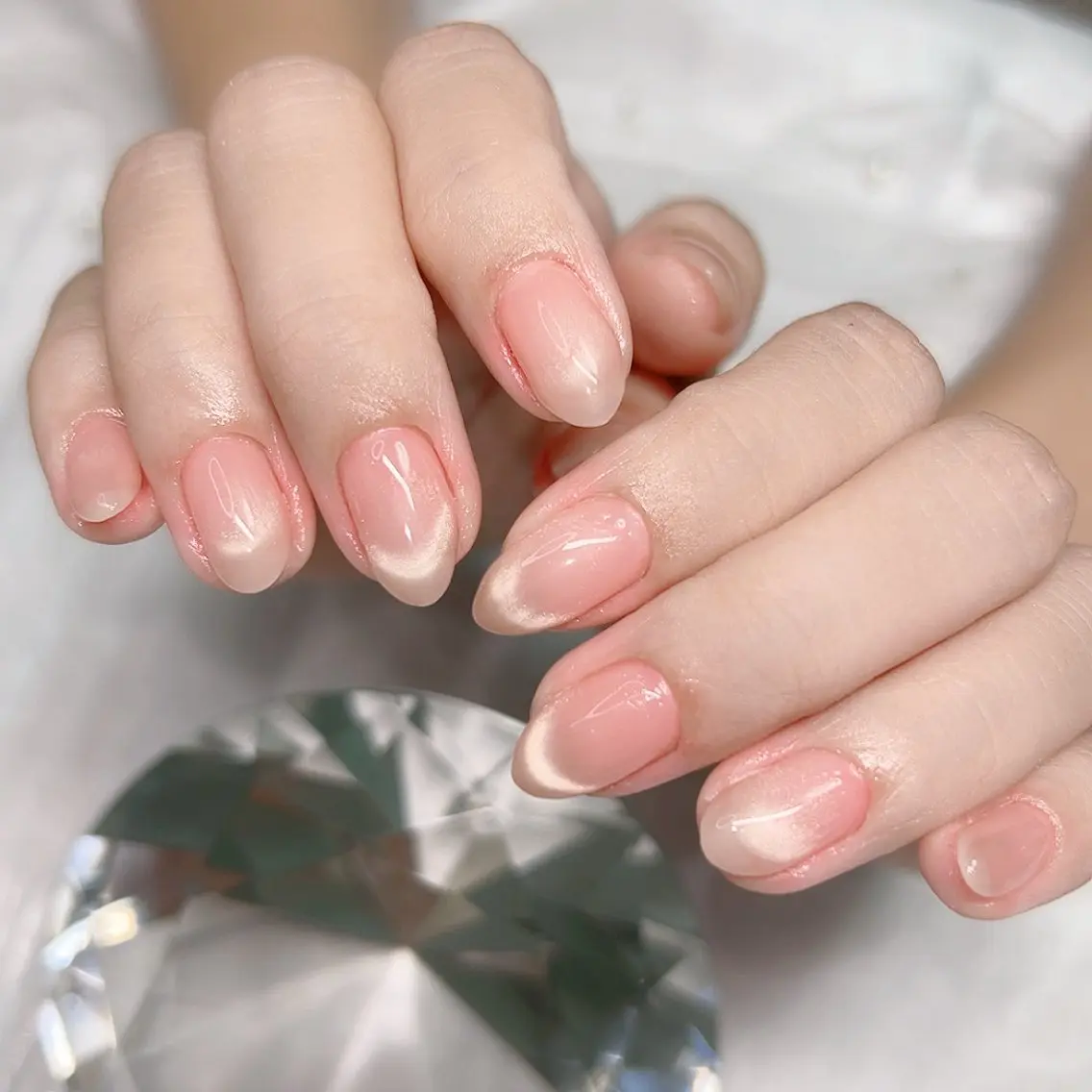 ネイル フレンチネイル キラキラネイル ラメ(グリッター) マグネットネイル マグネットフレンチ ハンドネイル Cute Tips nailのネイルデザイン