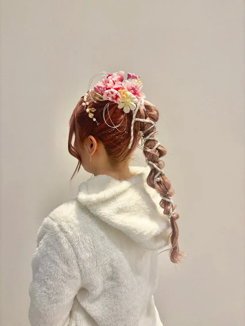 ロング ヘアアレンジ 成人式 堀 ゆきみのヘアスタイル