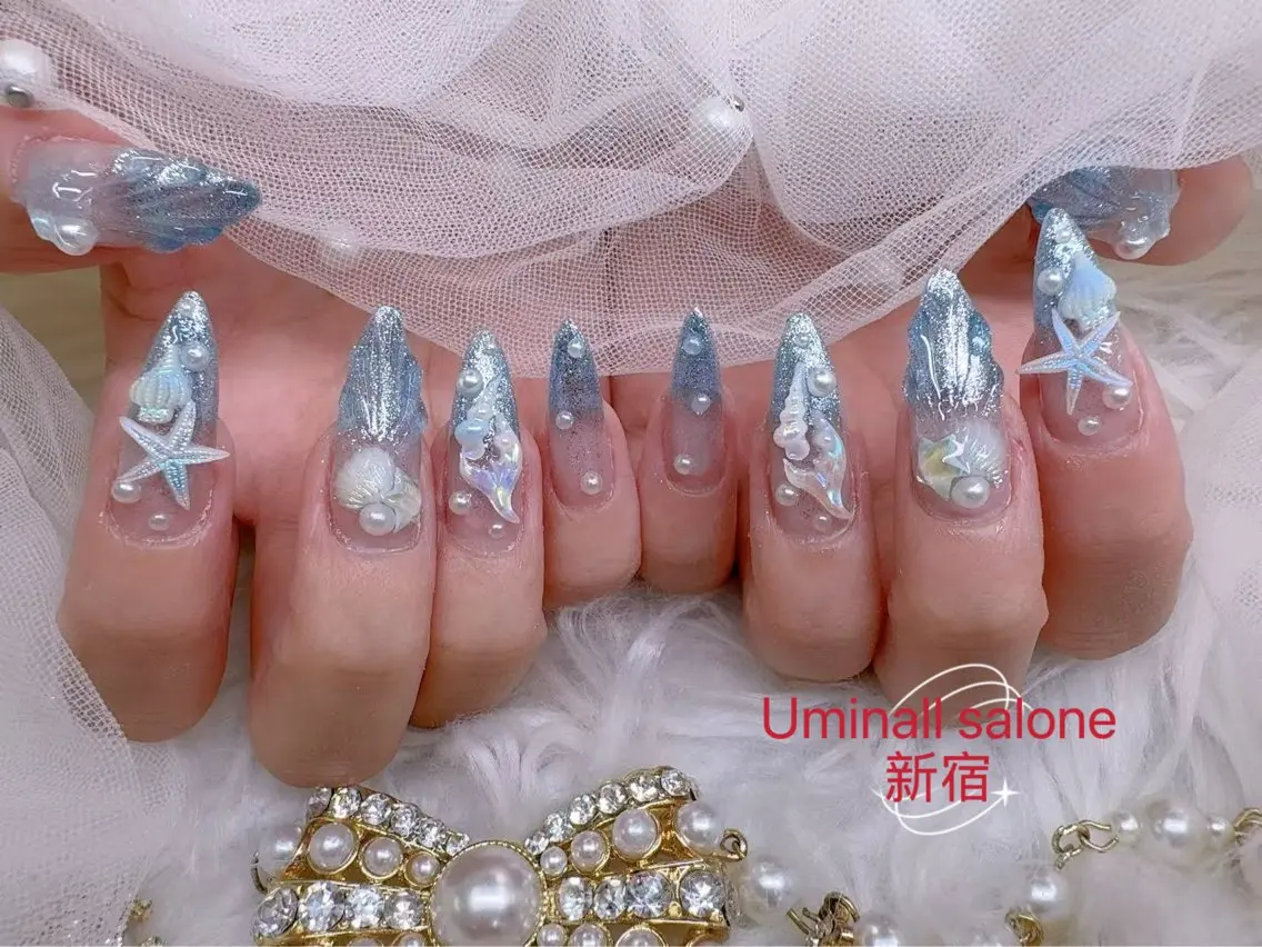 ネイル UMI ネイルサロン新宿🎀のネイルデザイン