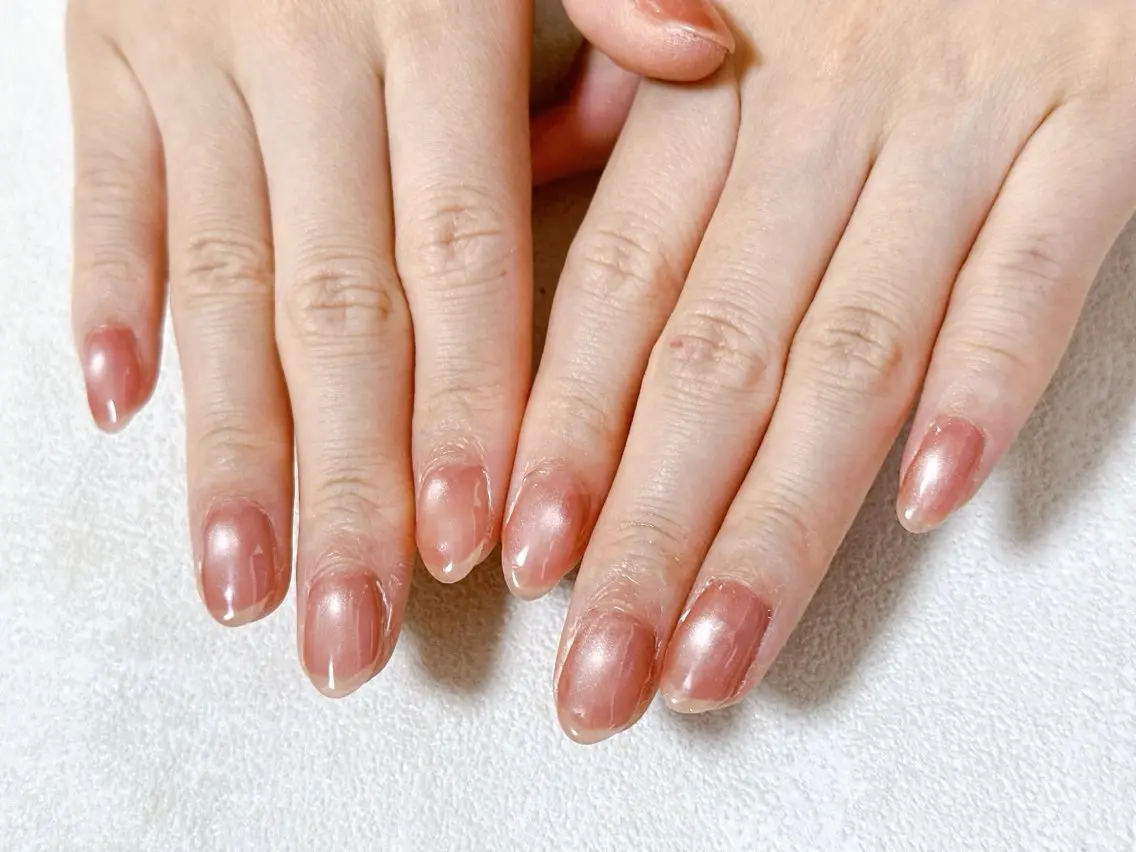 ネイル オーロラネイル フットネイル フレンチネイル ジェルネイル マグネットネイル ハンドネイル mogunail &blowのネイルデザイン