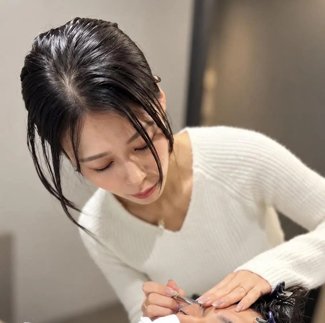 アイブロウ ブリーチ、ハイトーン レイヤー【Sana】のヘアスタイル