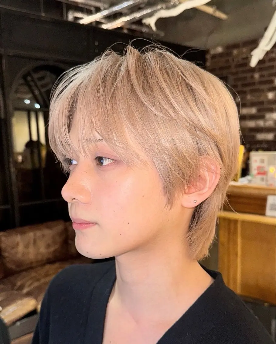ショート カラー メンズ ブリ—チ🌈カラ— 🌀パ—マ🌿ちえのヘアスタイル