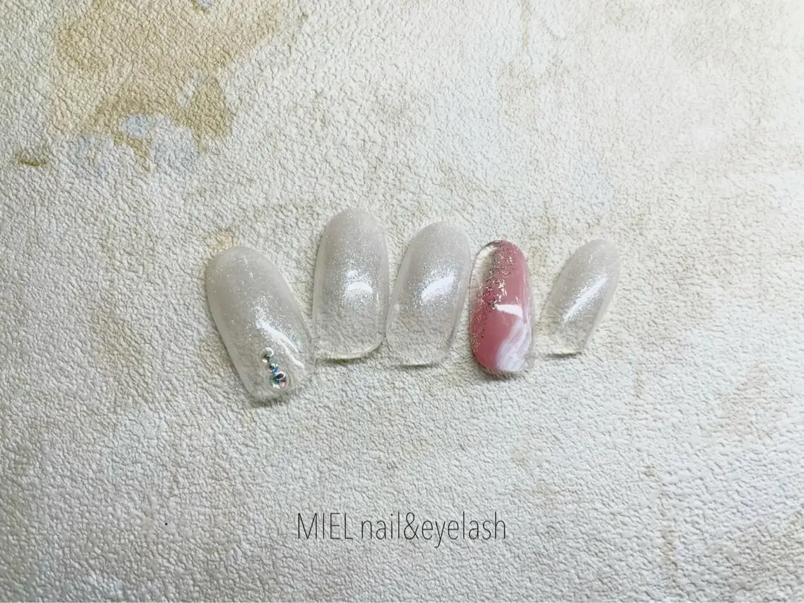 ネイル シンプルネイル nail salon monailのネイルデザイン