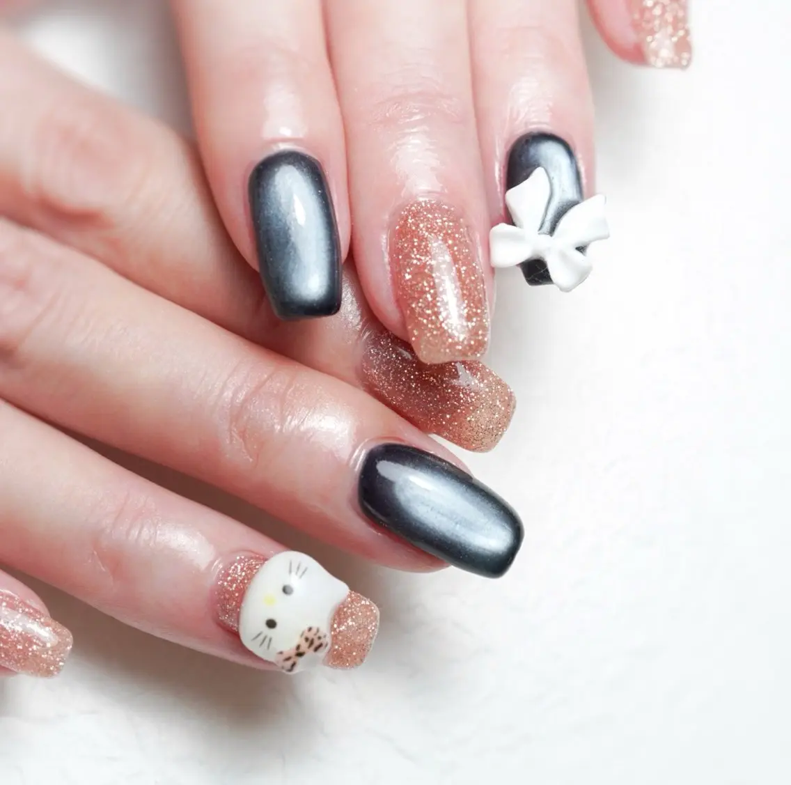 セミロング ハンドネイル Re nailのネイルデザイン