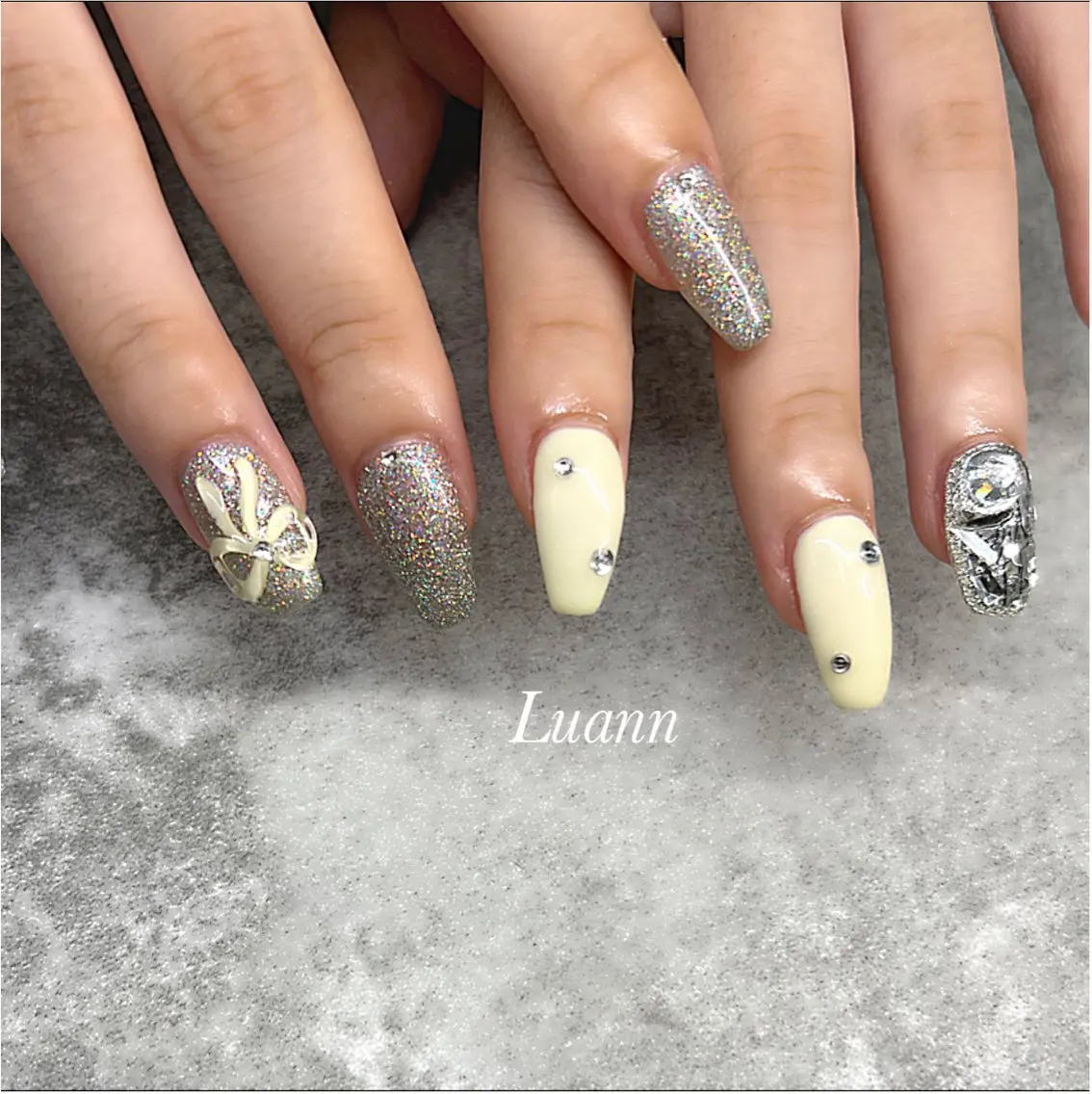ネイル 韓国ネイル ラメ(グリッター) ニュアンスネイル ぷっくりネイル リボン ハンドネイル Luann nail Sakiのネイルデザイン