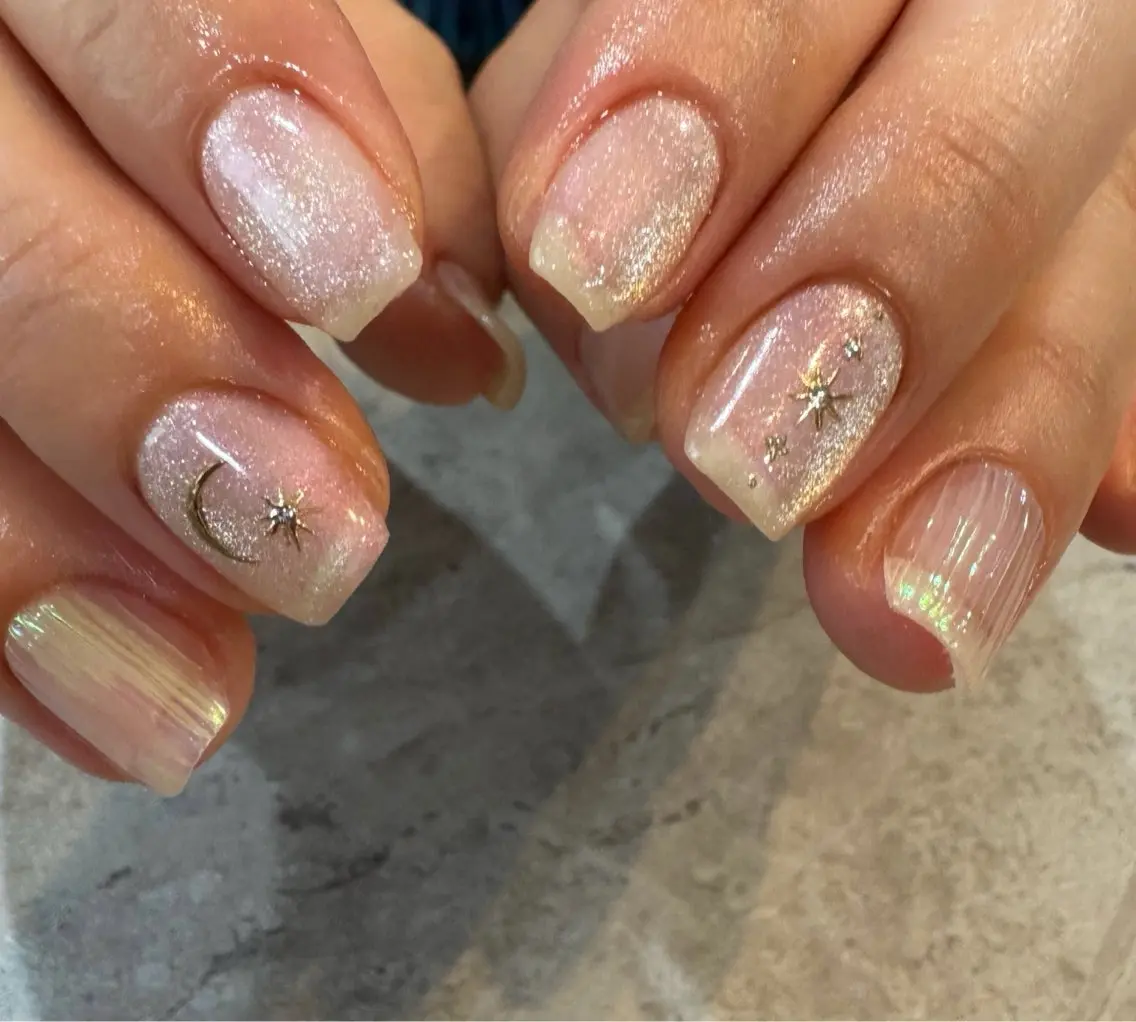 ネイル アートネイル ミラーネイル ハンドネイル Blé nailのネイルデザイン
