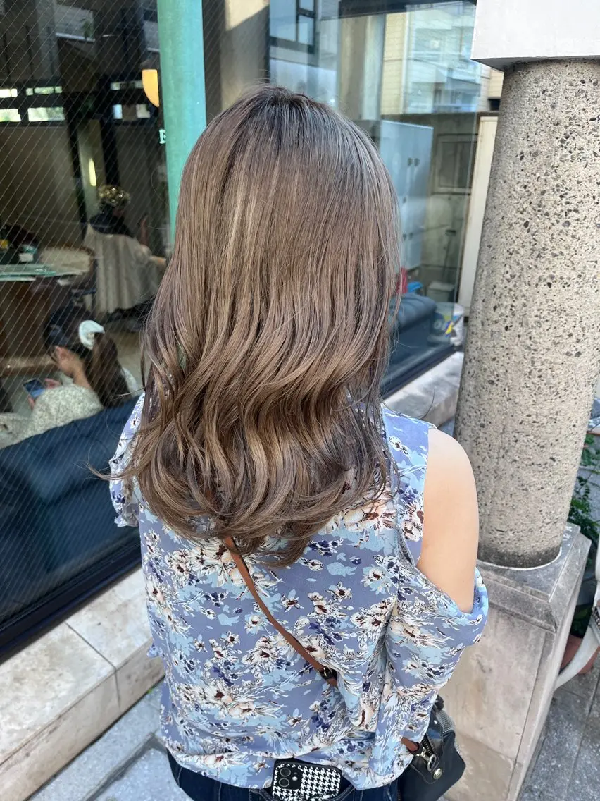 ミディアム カラー ヘアアレンジ 🫧艶髪矯正 髪質改善🫧 大介のヘアスタイル