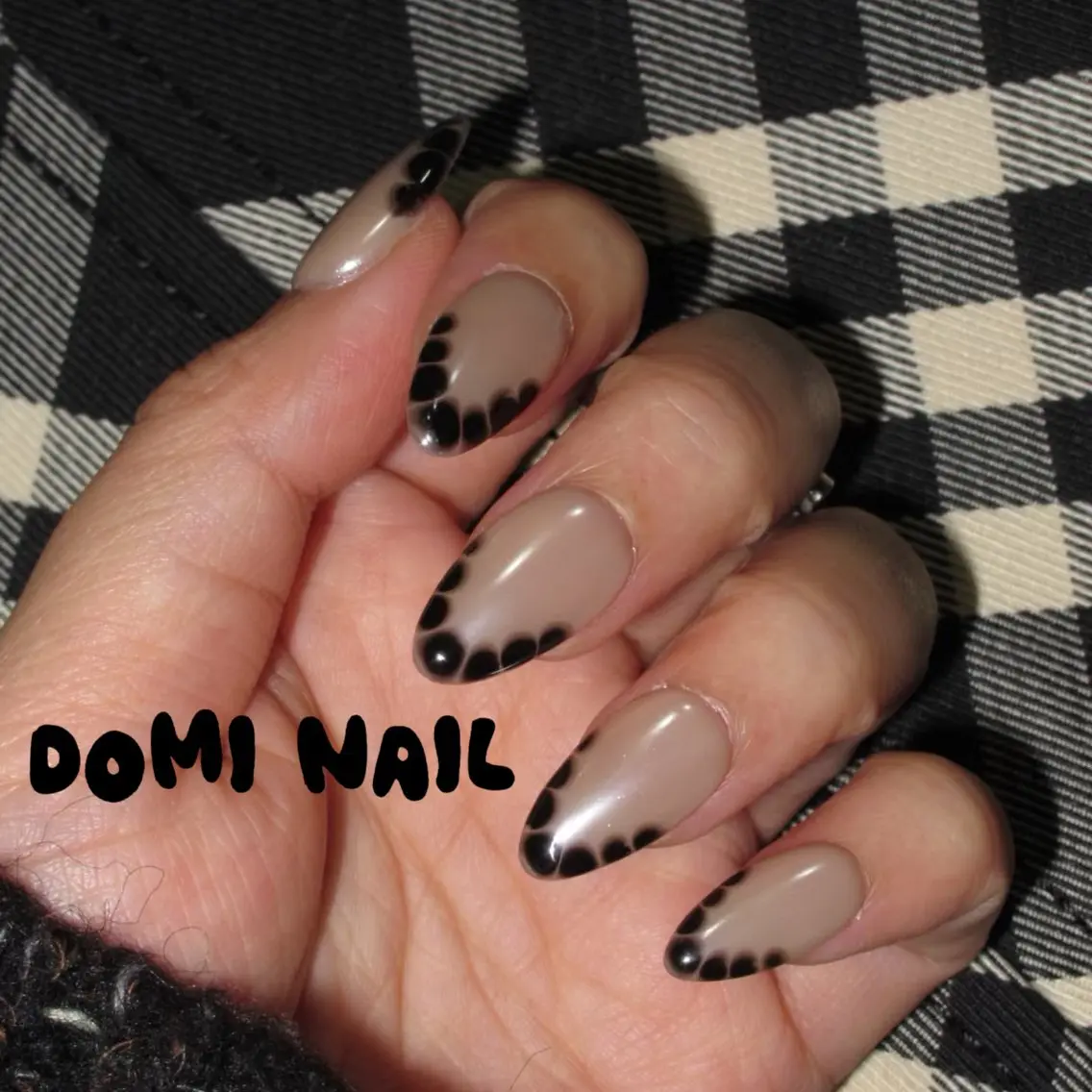 ネイル 持ち込み ハンドネイル Domi Nail Salonのネイルデザイン