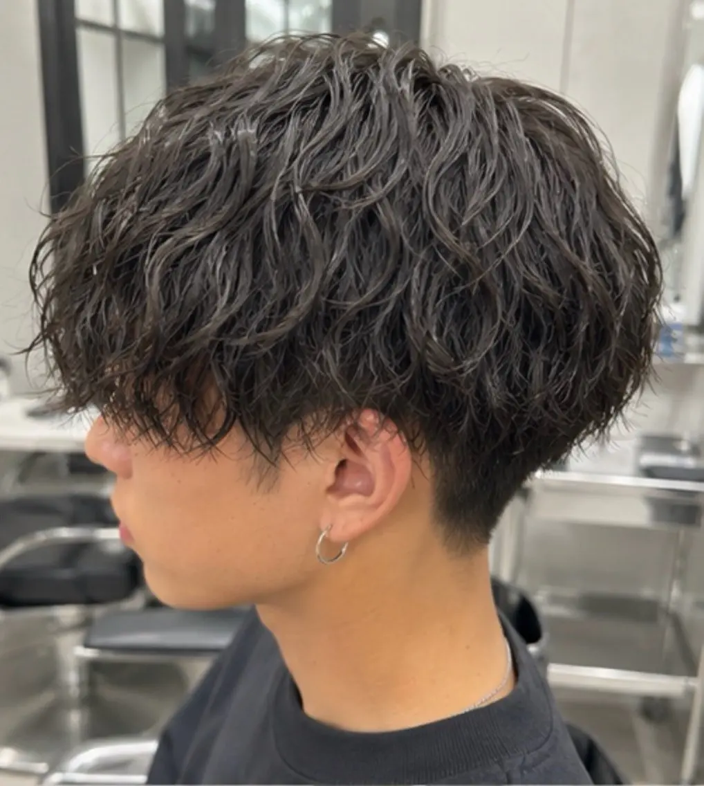 メンズ メンズ韓国風 メンズパーマ 波巻きパーマ カット パーマ 田中 和葉のヘアスタイル