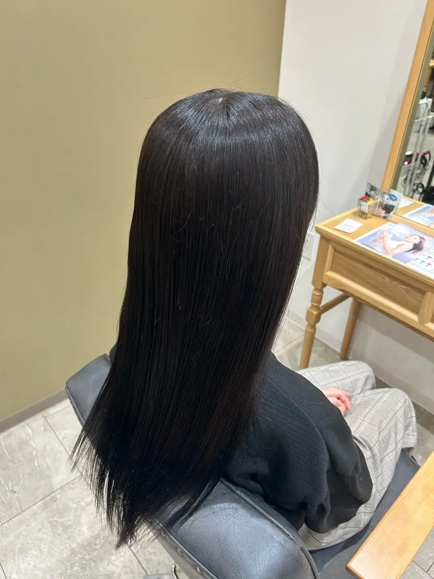 ロング ヘアカラー トリートメント 髙﨑 ちひろのヘアスタイル