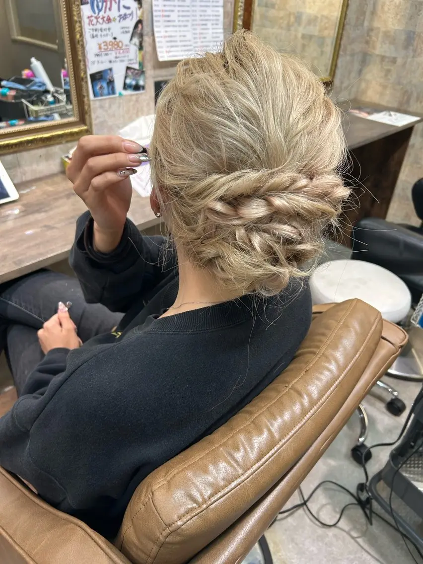 ヘアアレンジ マエダ ミノリのヘアスタイル