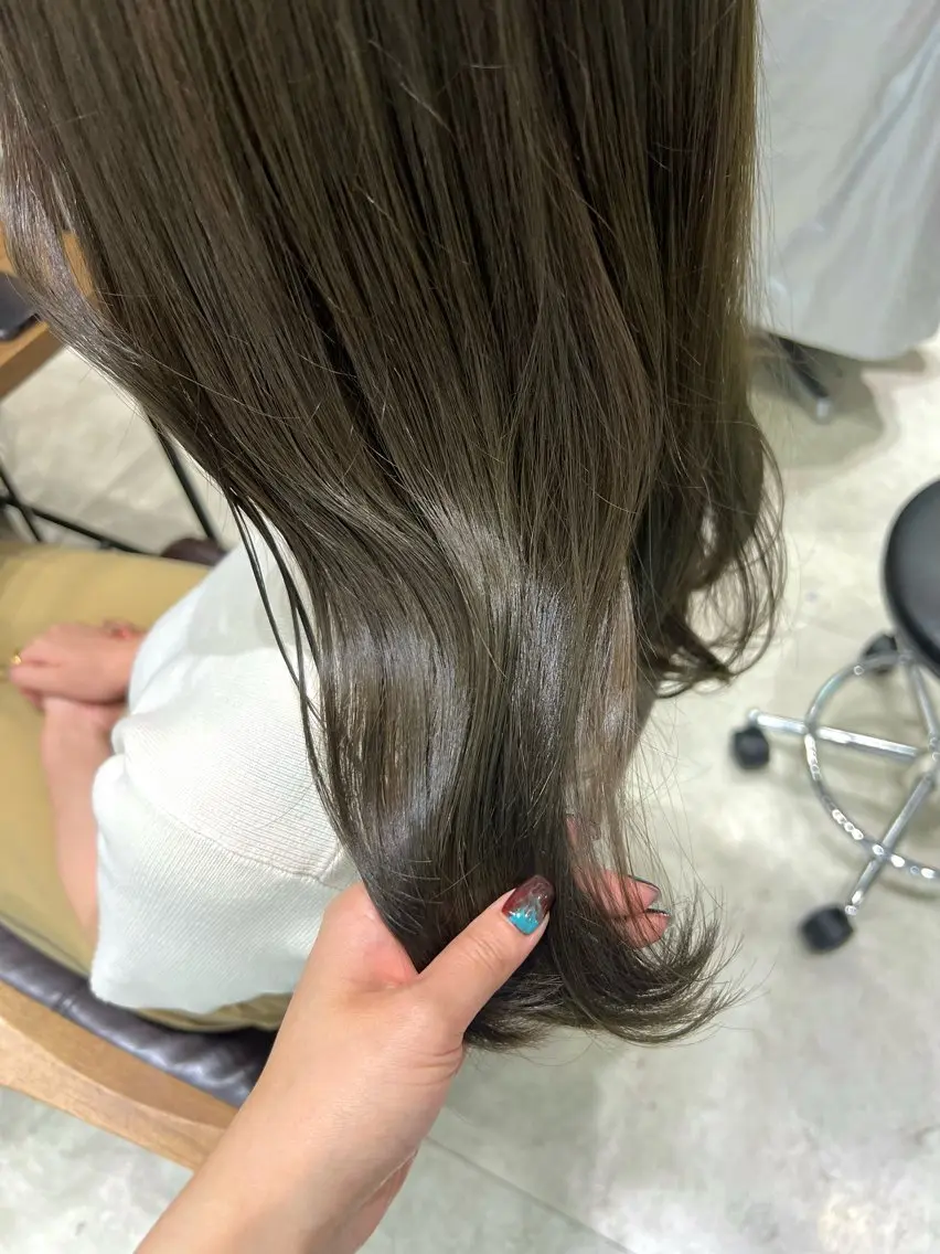 セミロング カラー ベージュカラー オリーブベージュ カット ヘアカラー トリートメント 🌿ニュアンス/髪質 改善🌿Fukudaのヘアスタイル