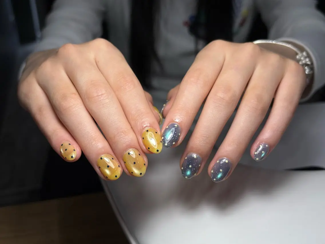 ネイル ハンドネイル Yuui 💛のネイルデザイン