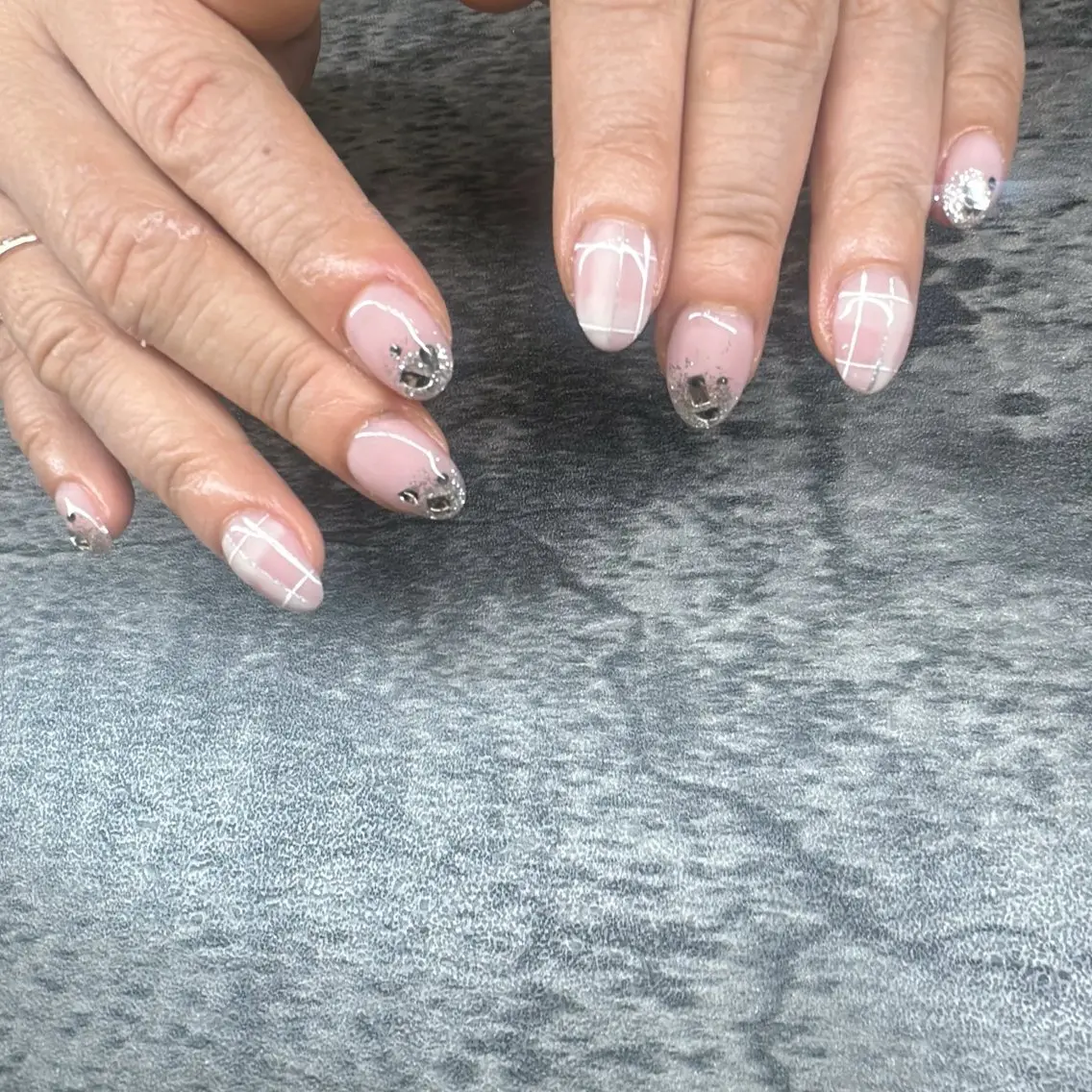 ネイル R.J.S⌘ nailのネイルデザイン