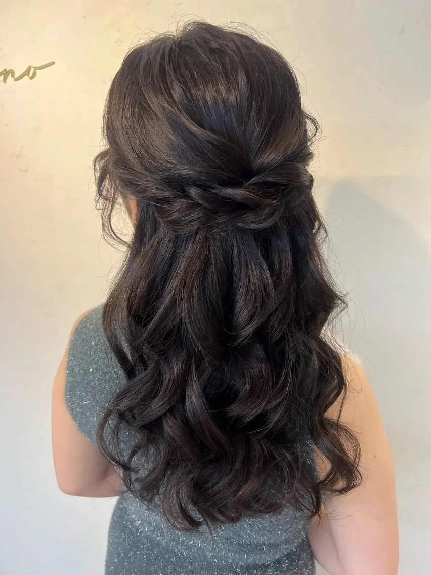ヘアアレンジ ハーフアップ ヘアセット 大人可愛いヘアメイク 💋🧚‍♀️しずかのヘアスタイル