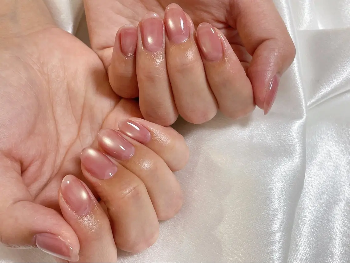 ネイル オーロラネイル フットネイル フレンチネイル ジェルネイル ゴールド ハンドネイル kiki nail たまプラーザのネイルデザイン