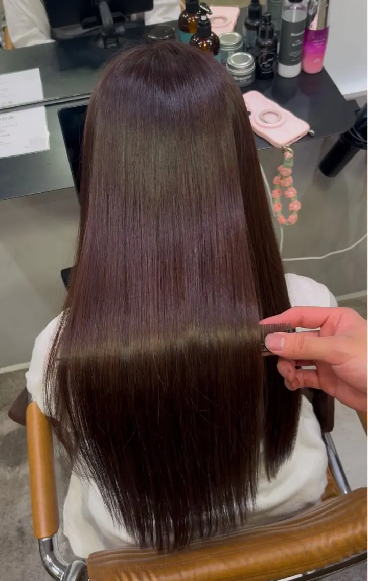 ロング ヘアカラー 遠峯 海晴のヘアスタイル