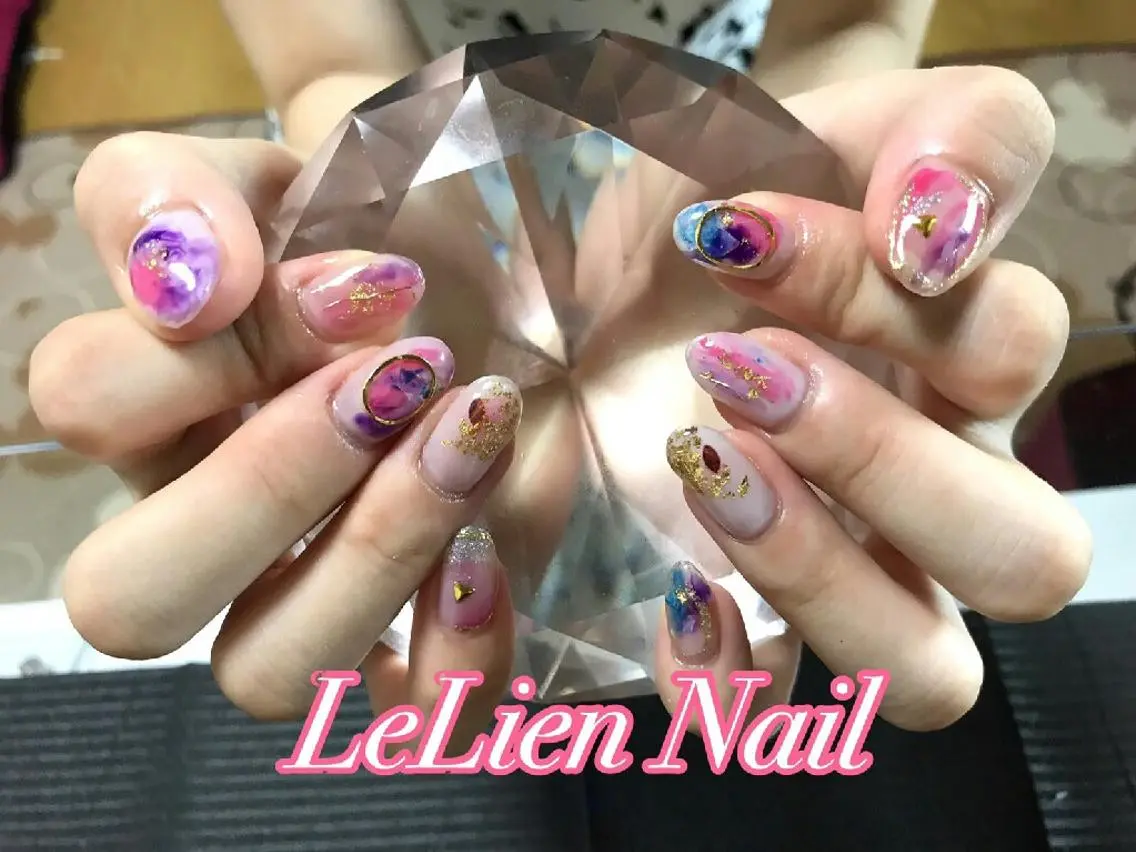 ネイル ニュアンスネイル モチの良さ◉ フィルインネイル♡のネイルデザイン