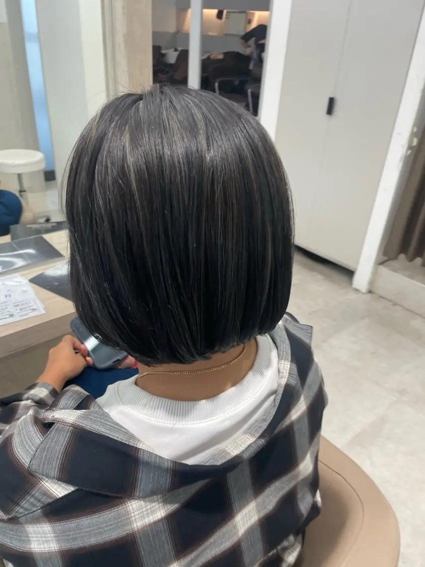ミディアム カラー ハイライトカラー ハイライト カット ヘアカラー トリートメント EARTH菊名店👾 ひらのすぐるのヘアスタイル