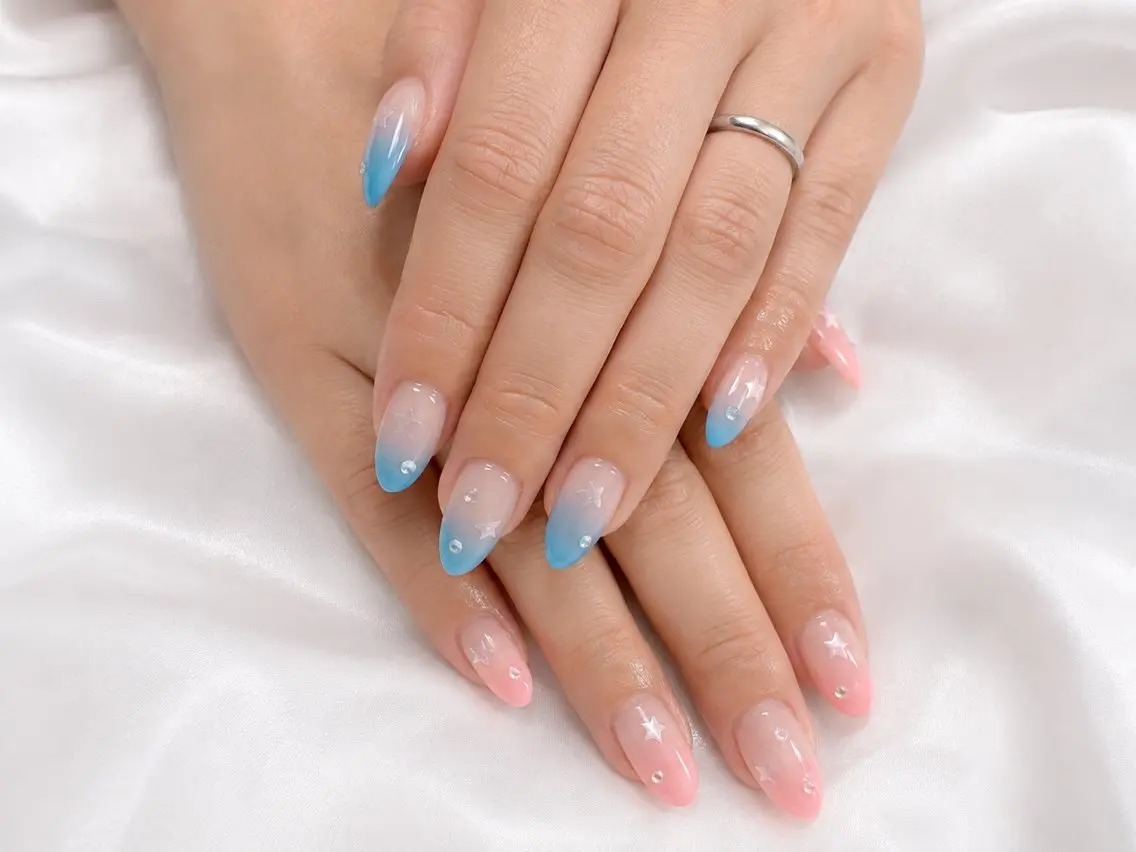 ネイル ブルー グラデーション ピンク VI NAILのネイルデザイン