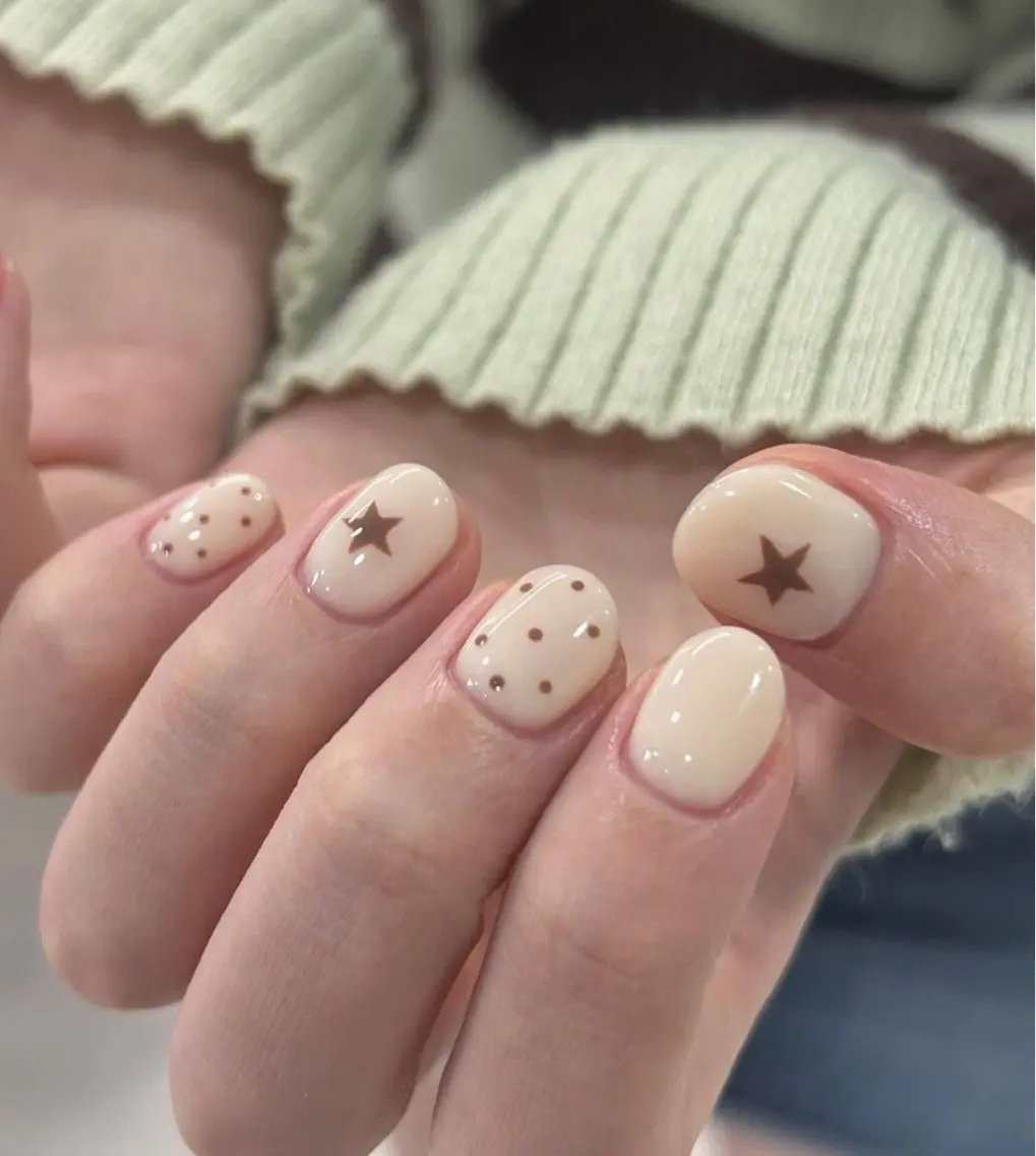 ネイル 韓国ネイル 持ち込み ニュアンスネイル ネイルチップ ANA.CHUO 本川越店舗のネイルデザイン
