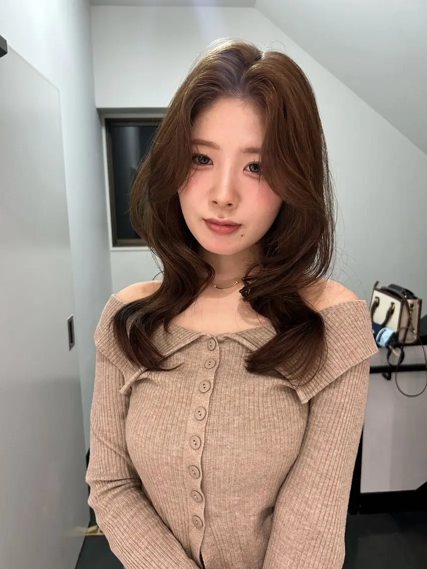 ロング 縮毛矯正 ヘアカラー トリートメント ひかり HAZELのヘアスタイル