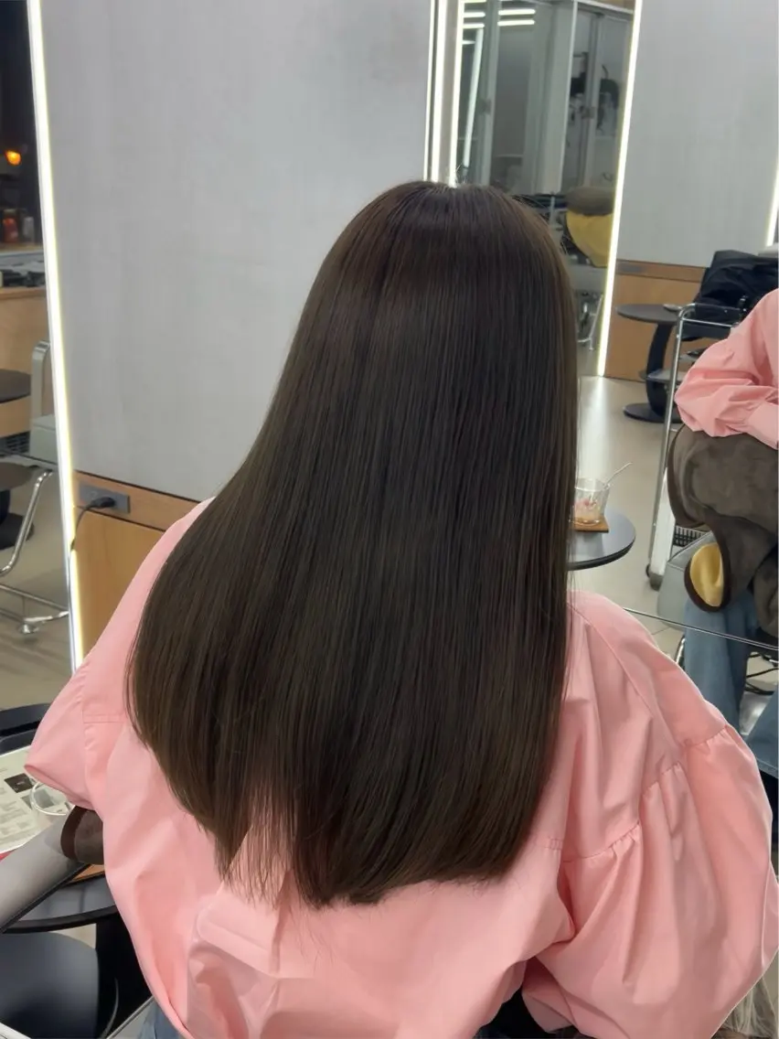 カラー ヘアカラー トリートメント 渡辺 愛里のヘアスタイル