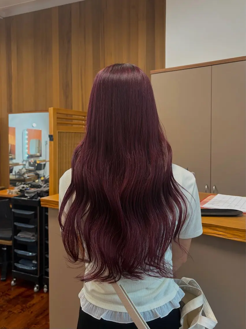 ロング ヘアカラー 上島 未緒のヘアスタイル