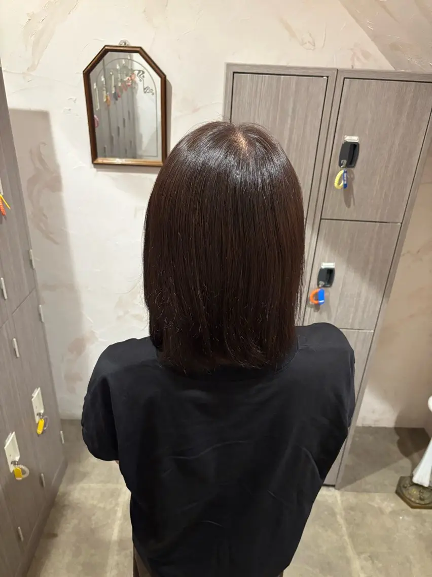 ミディアム 岩川 陽香のヘアスタイル