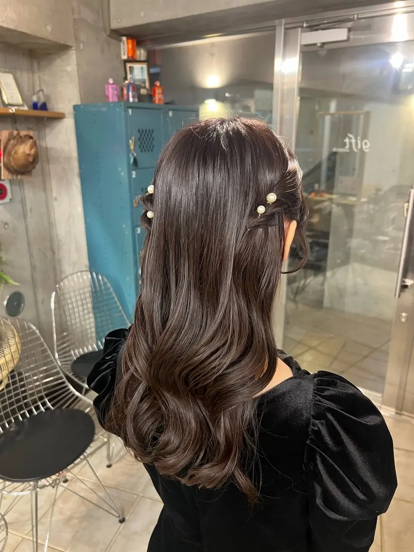 ロング ヘアセット 土田かほ/本日🈳 透明感カラー🍃のヘアスタイル