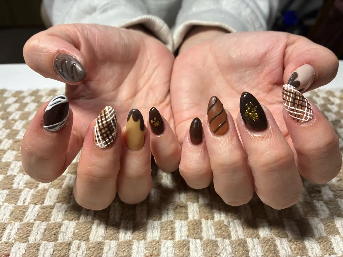 ネイル バレンタイン Nailsalon Rのネイルデザイン