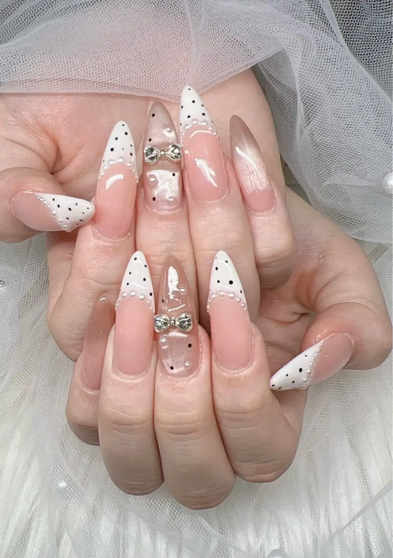 ネイル ハンドネイル Lee Nails チップ長さだし専門店のネイルデザイン