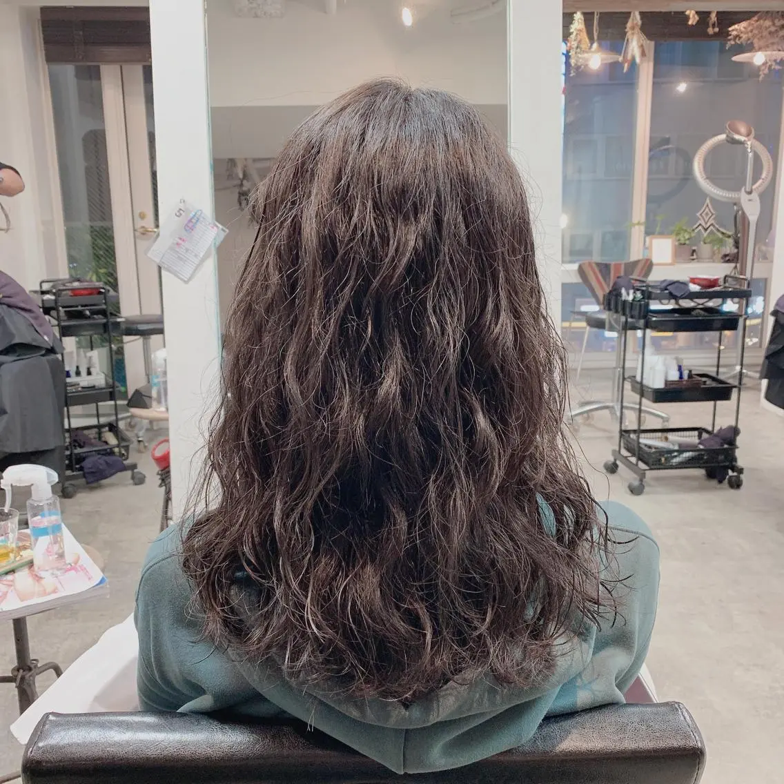ロング パーマ カット ヘアカラー パーマ 【似合わせ、垢抜け ヘア】KAEDEのヘアスタイル