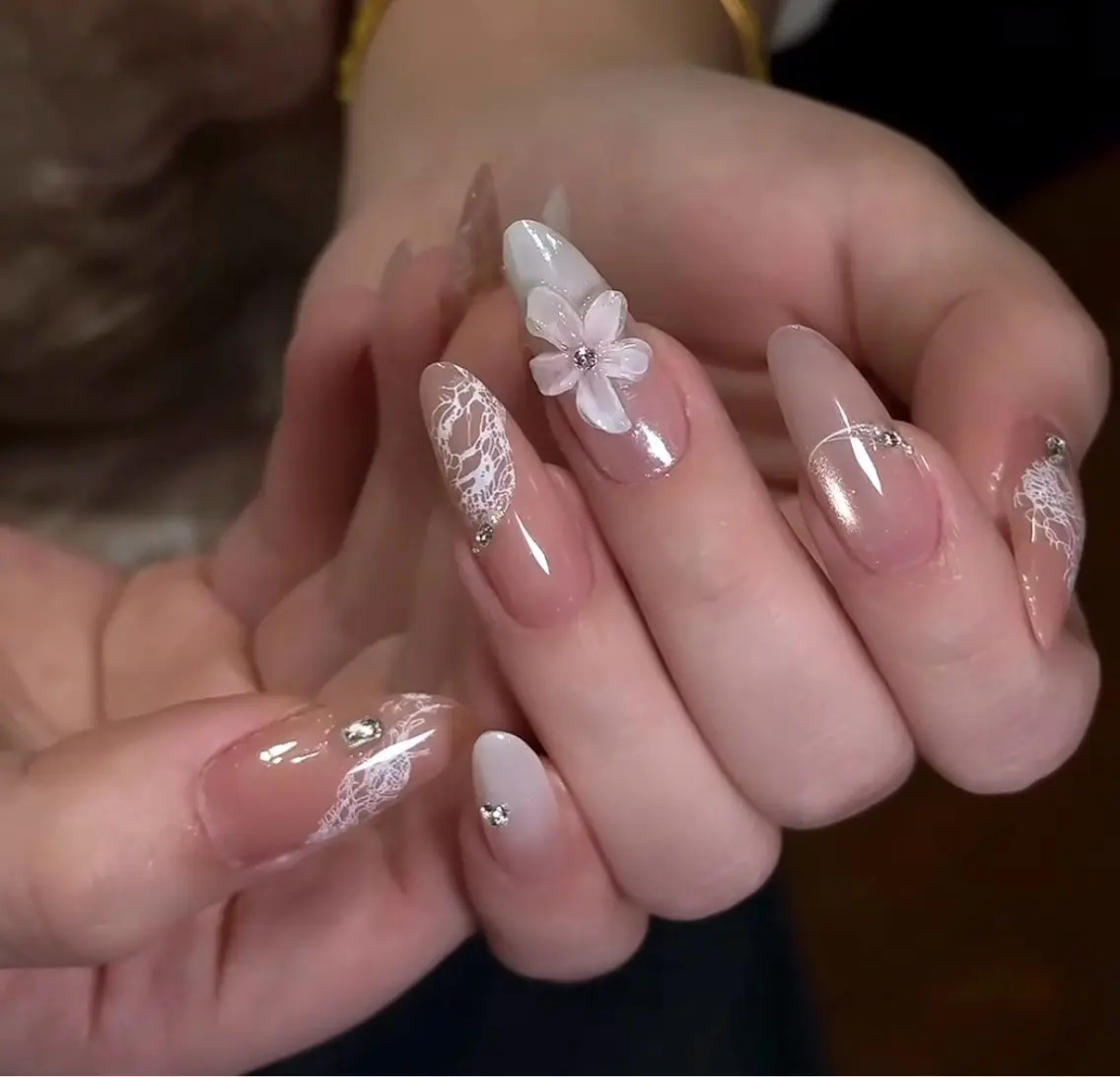 ネイル ハンドネイル Pure&Rich Nailのネイルデザイン