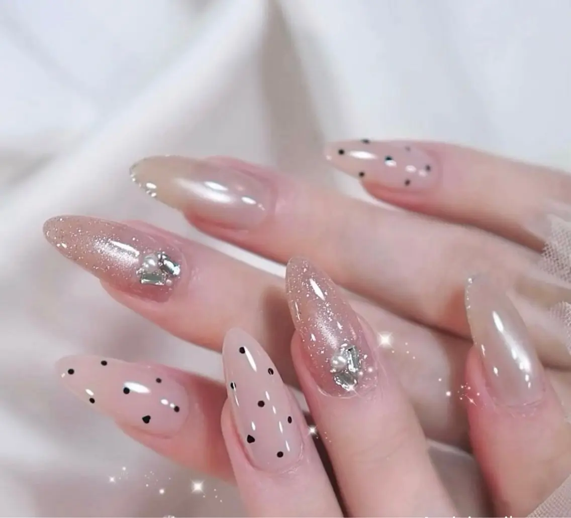ネイル MoMo Nailのネイルデザイン